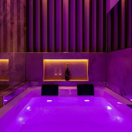 בית הארחה Albadea Deco&jacuzzi רומא