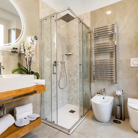 Albadea Deco&jacuzzi Guest house *