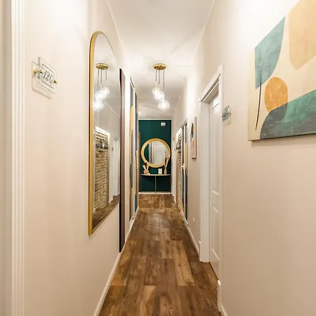Albadea Deco&jacuzzi * Rome