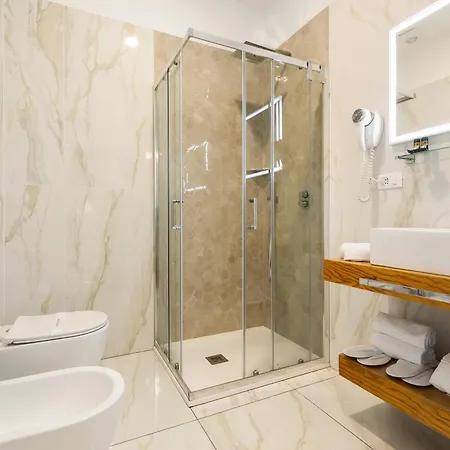 Albadea Deco&jacuzzi Гостевой дом 4*