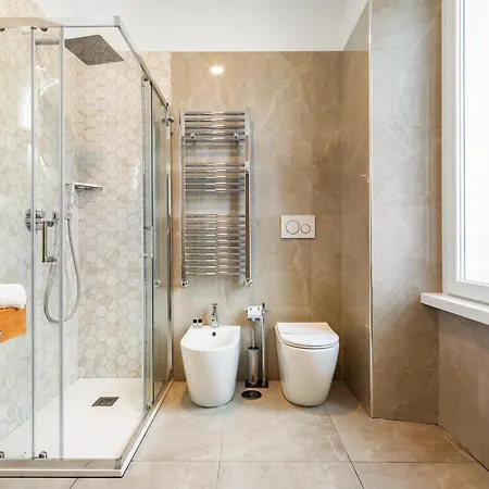 Albadea Deco&jacuzzi בית הארחה