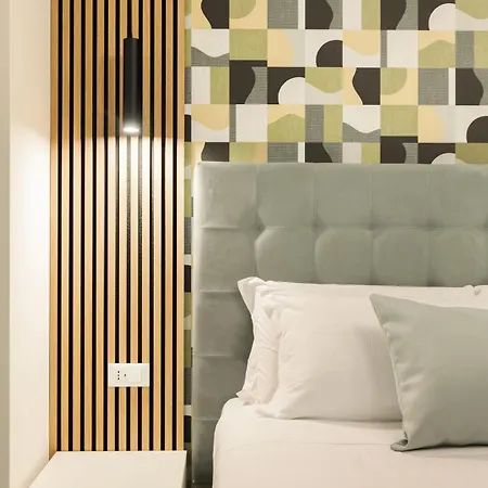 בית הארחה Albadea Deco&jacuzzi 4*