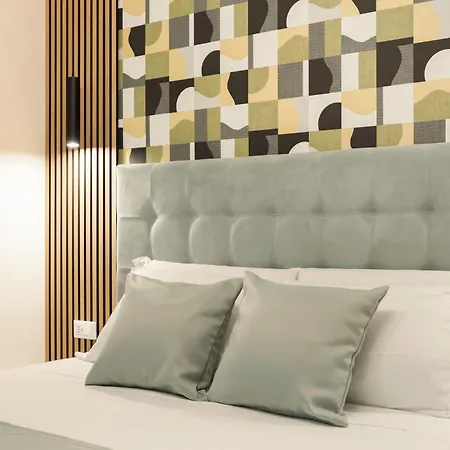 Albadea Deco&jacuzzi 4* רומא