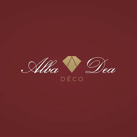 Albadea Deco&jacuzzi 4*